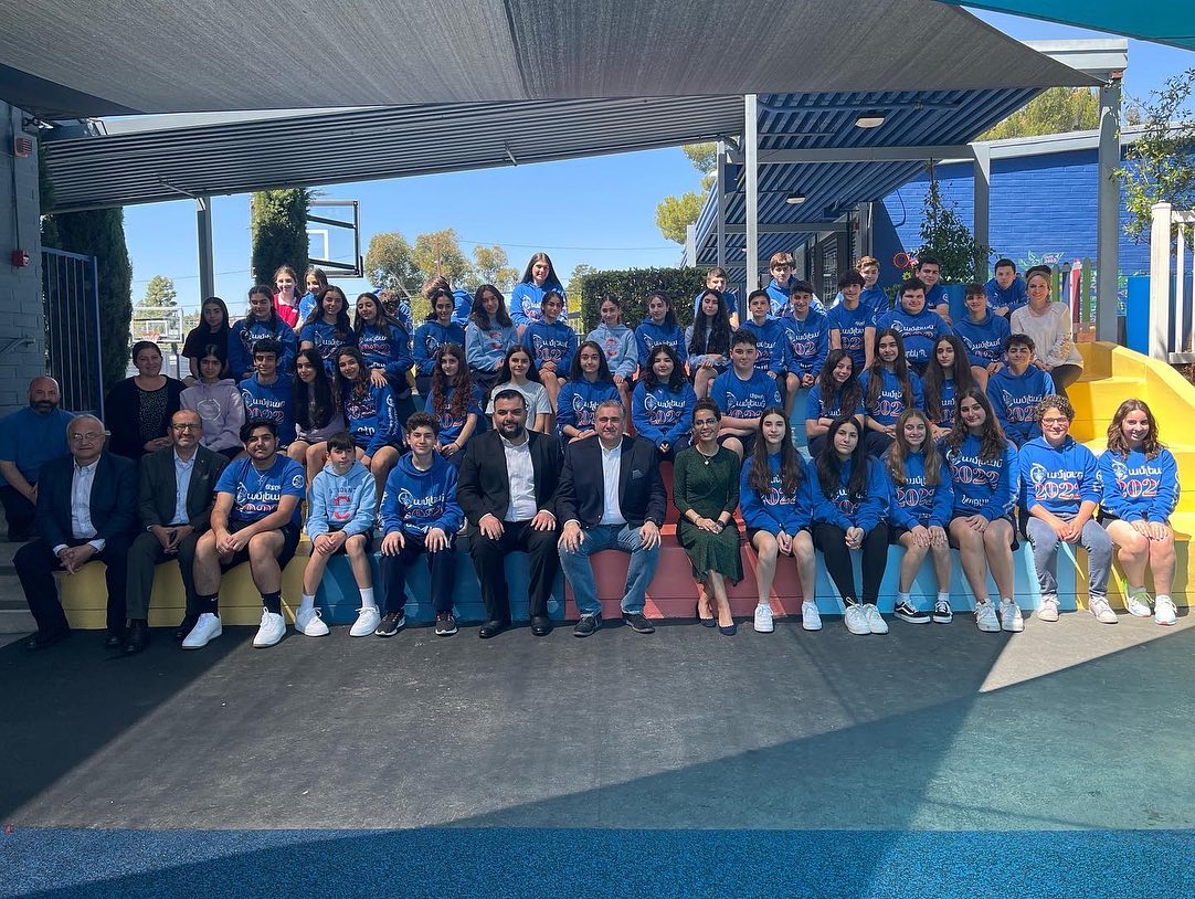 Armenia MP Arthur Khachatryan visits Chamlian Armenian School