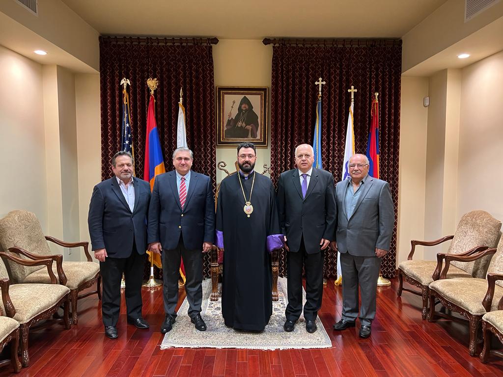 Prelate Welcomes ARF MP Khachatryan and ARF-WUSA Chair Der-Khachadourian
