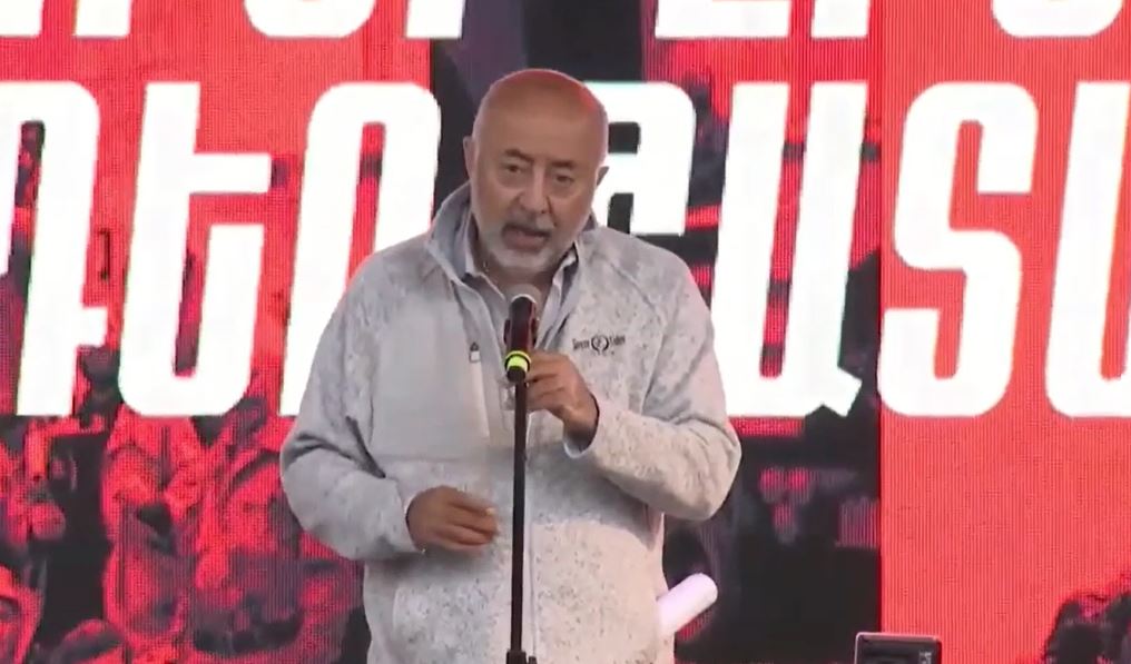 Hovig Saliba, ARF Western U.S.A. Central Committee Member Delivers Message at "Resistance" Rally in Yerevan