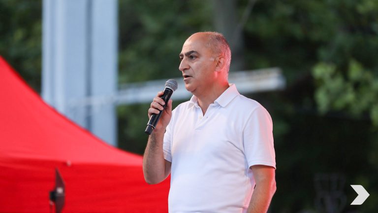 Ո՜վ նիկոլական անարդարութիւն, թող ես թքնեմ քո ճակատիդ