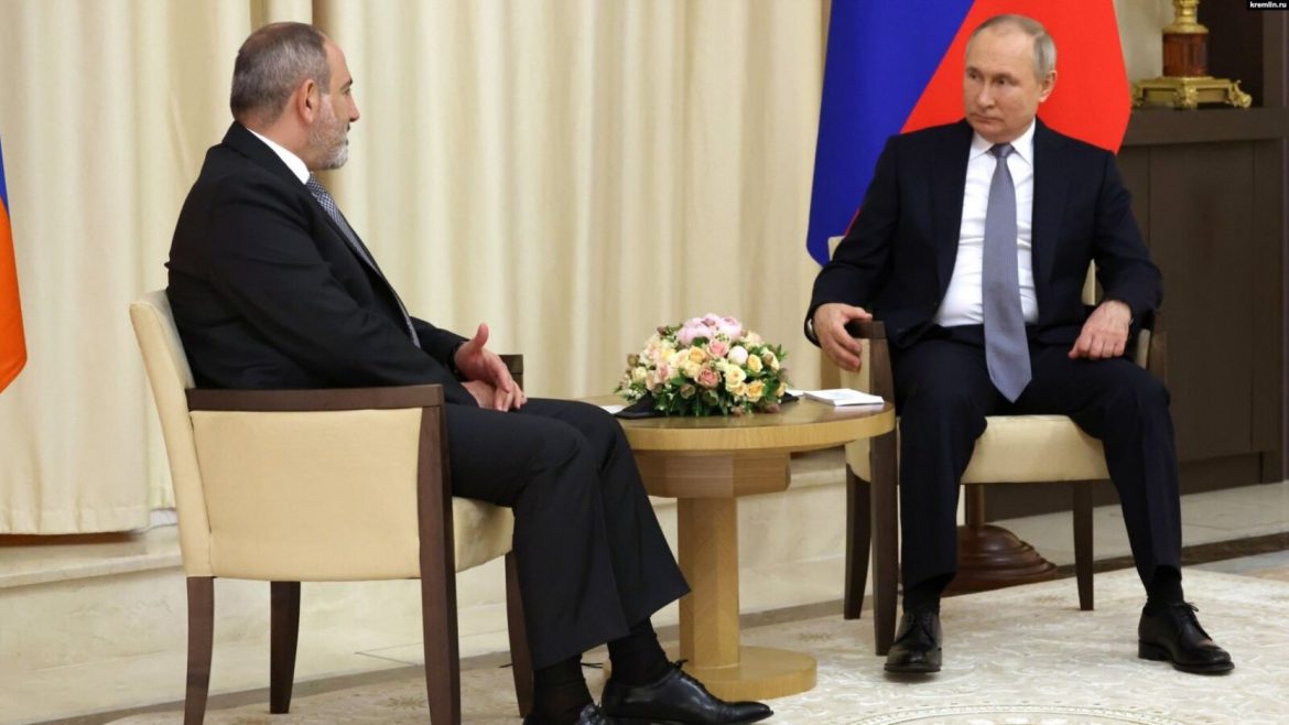 Pashinyan Again Phones Putin