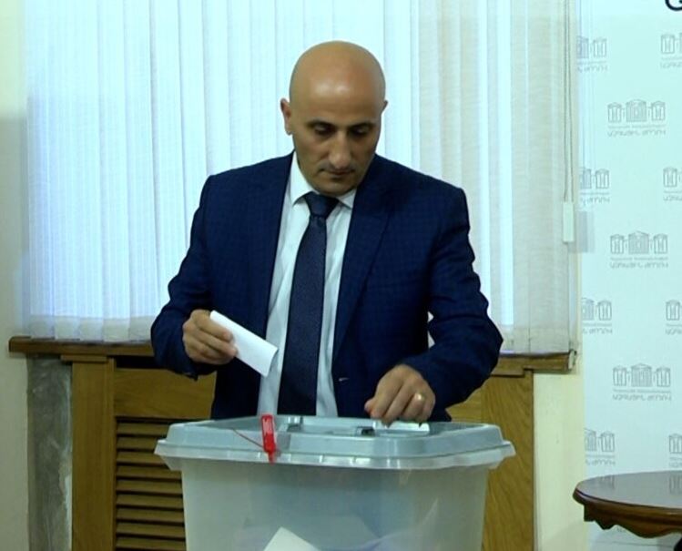 Opposition To Challenge ‘Illegal’ Appointment Of Armenia’s Top Election Official