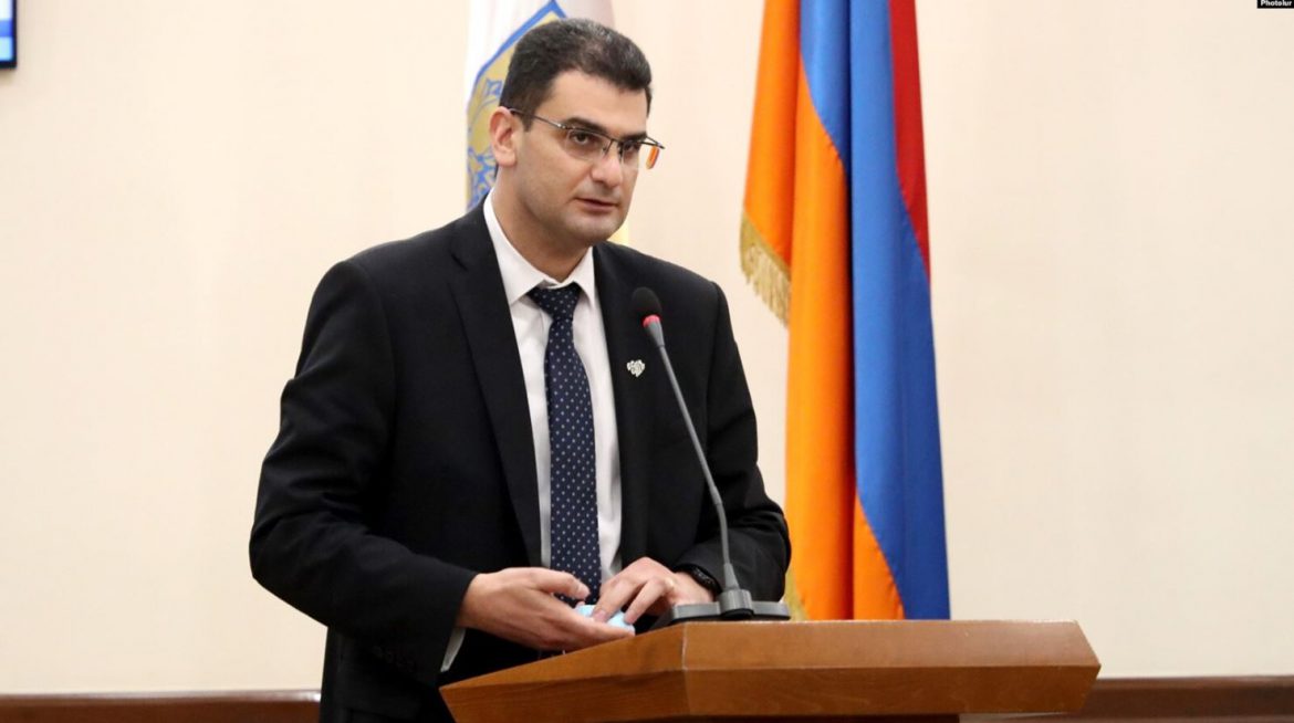 Yerevan Mayor Resigns