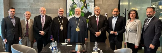 The Delegation of the ARF Bureau and the Central Committee of Canada Met His Holiness Aram I