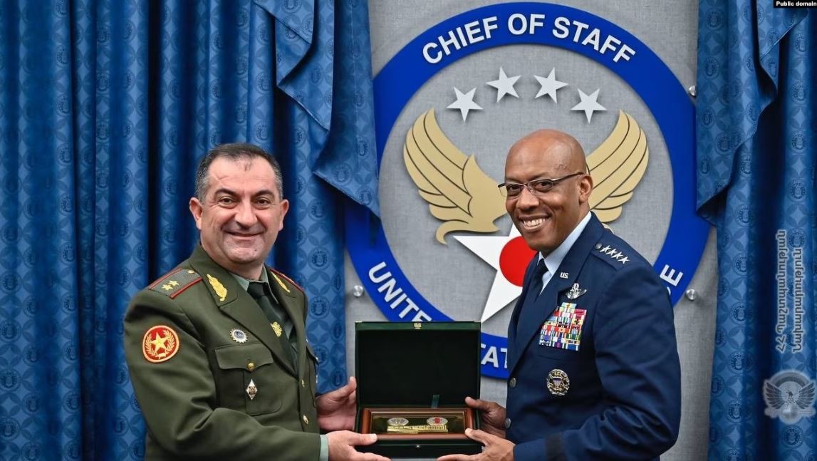 Armenian Army Chief Visits U.S.