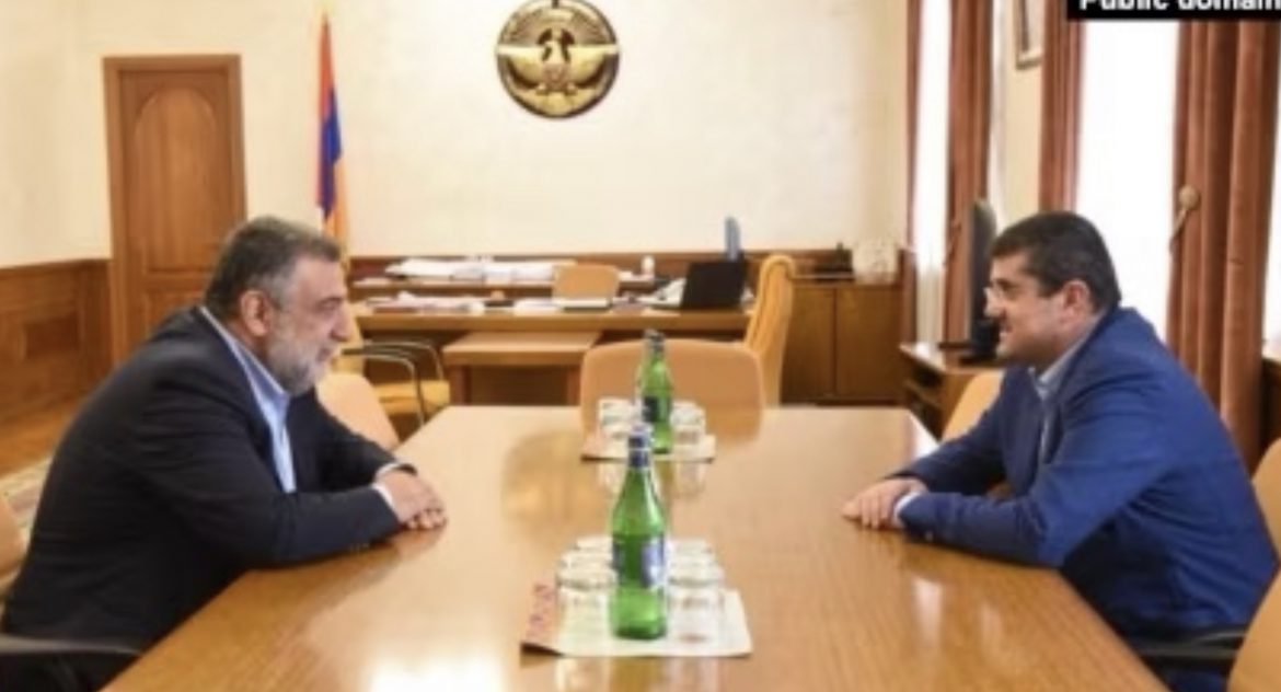 Artsakh Leader Again Fuels Talk Of Resignation