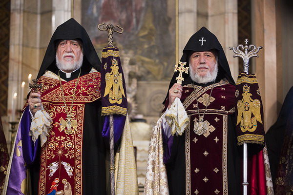Զոյգ կաթողիկուների կոչը