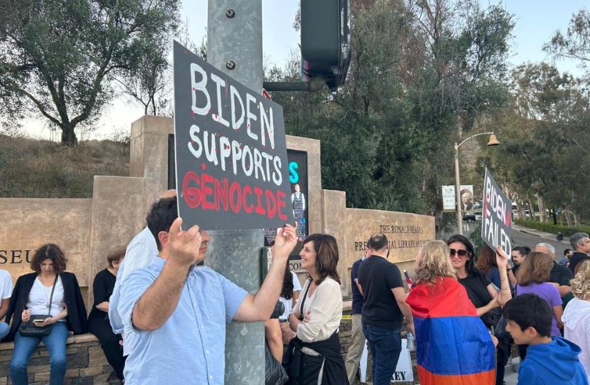 BREAKING: Hundreds of Armenian-Americans Rally for Artsakh in Simi Valley at Republican Presidential Debate