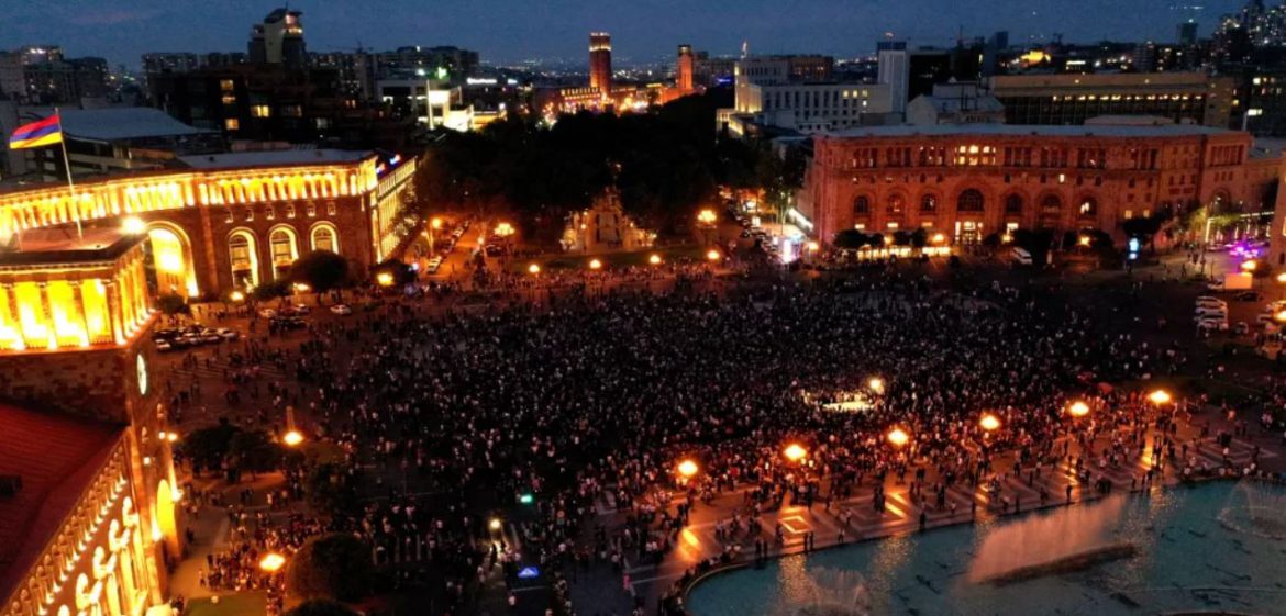 Massive Rallies Continue in Yerevan Demanding Pashinyan’s Removal