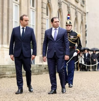 Ֆրանսիայի ԶՈՒ նախարարը մանրամասնում է Հայաստանի հետ գործարքը