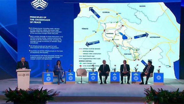 Pashinyan Presents Map in Tbilisi in which Artsakh is Part of Azerbaijan