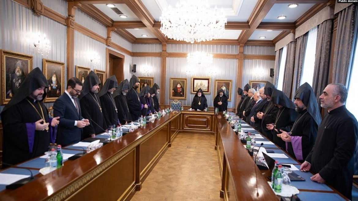Armenian Church Criticizes Pashinyan’s Constitutional Plans