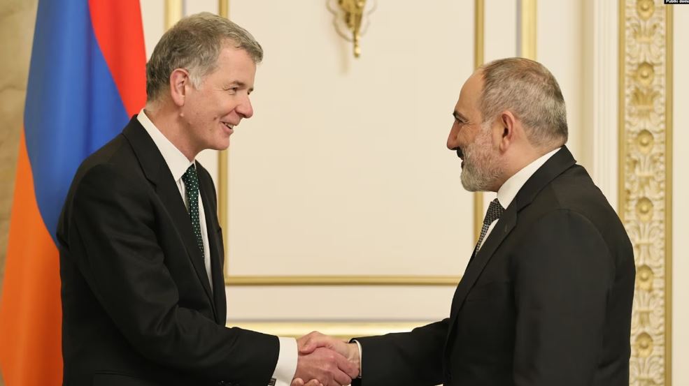 Pashinyan Again Meets Head of British Spy Agency