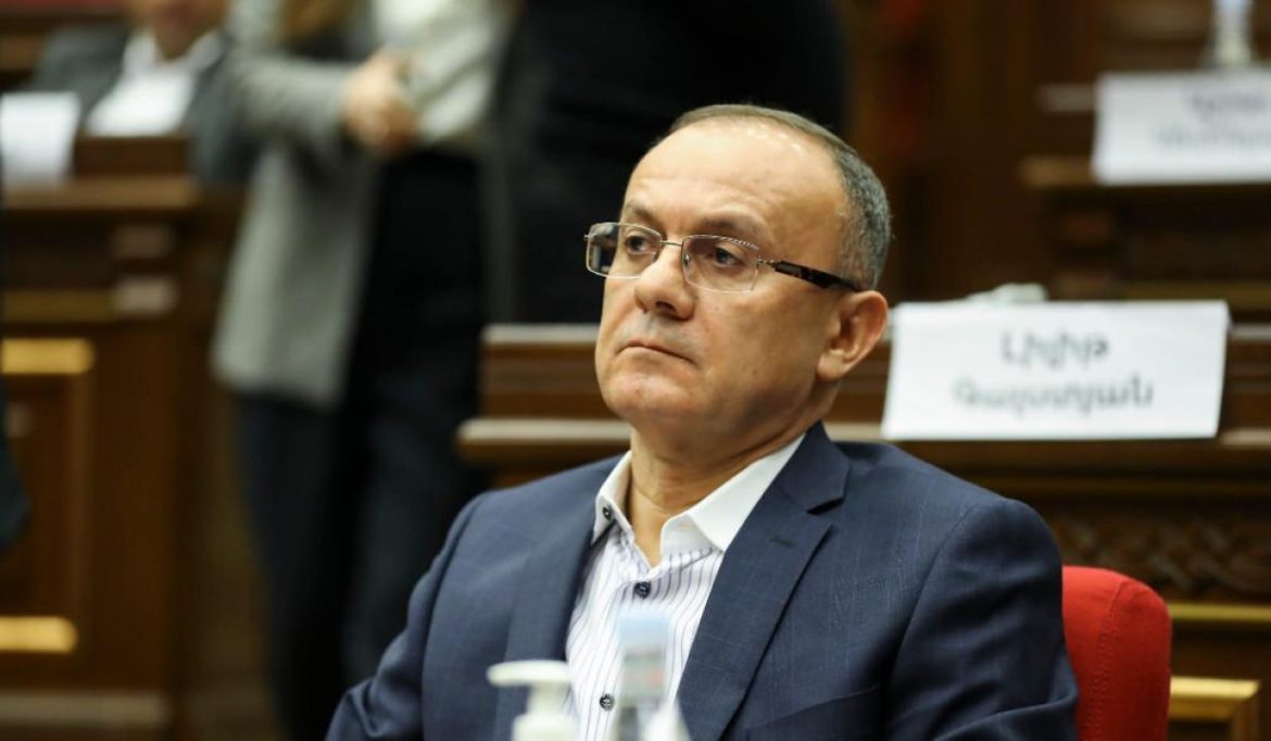 «Հայաստան» խմբակցութիւնը կապահովի պակասող 28 ստորագրութիւնն իմպիչմենտի գործընթացի համար