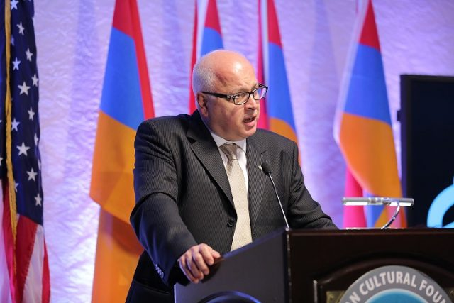 Նորագիրներուն ուղղուած ՀՅԴ Բիւրոյի անդամ՝ Տարօն Տէր Խաչատուրեանի խօսքը