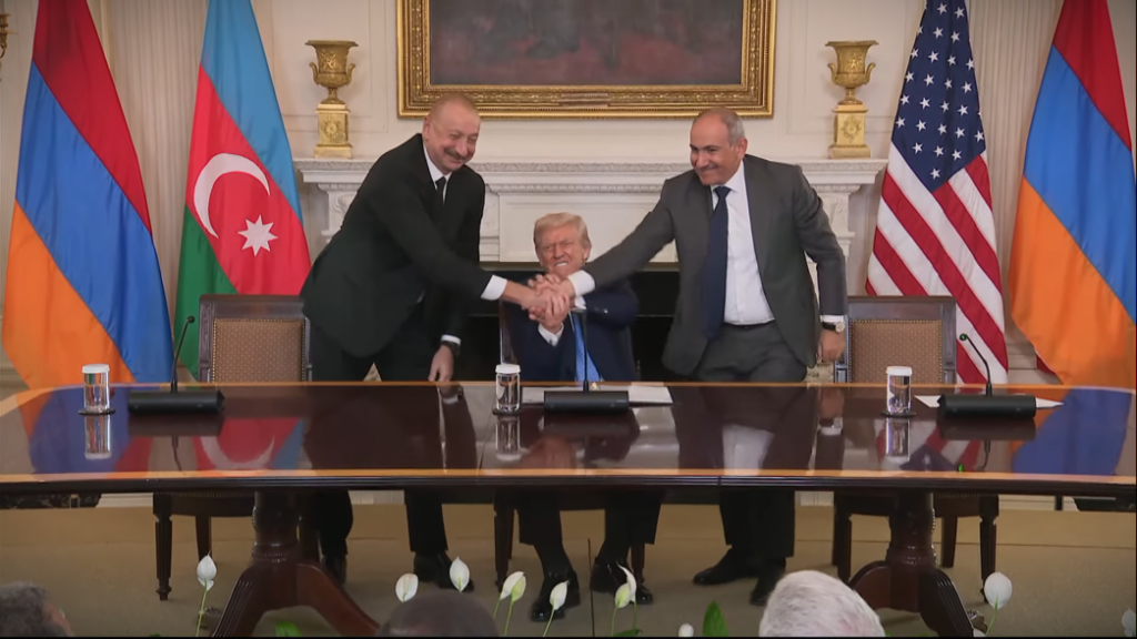 «Ի՜նչ Գեղեցիկ Աշխարհ մը…»