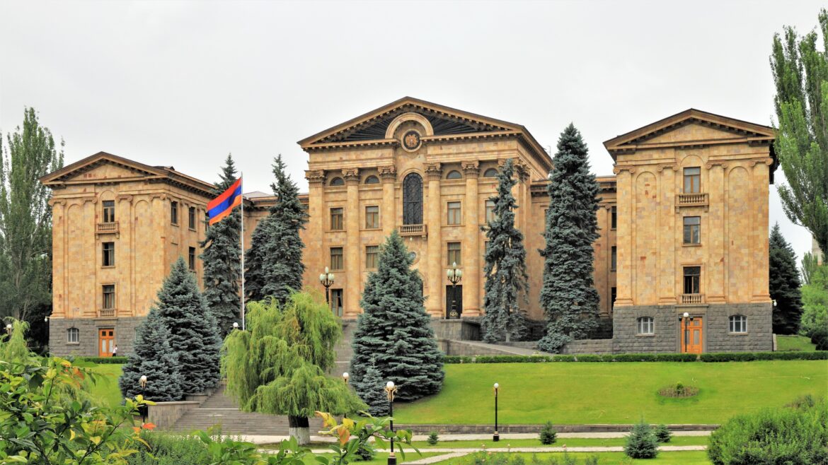 Opposition Presses Pashinyan Over U.S.-Backed Azerbaijan Corridor Deal
