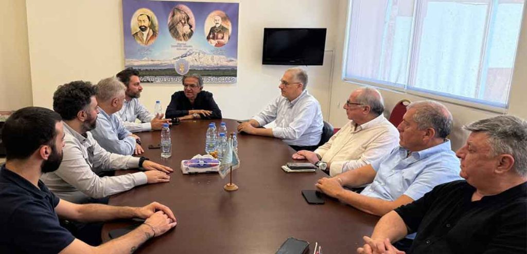 Լիբանանի հայ քաղաքական կուսակցութիւններու ներկայացուցիչներու հանդիպում