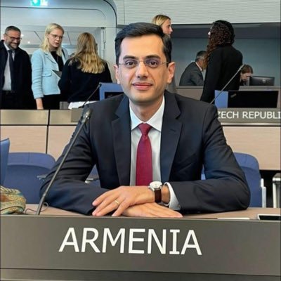Pashinian Fires Top Lawyer After Dispute Over ENA Nationalization