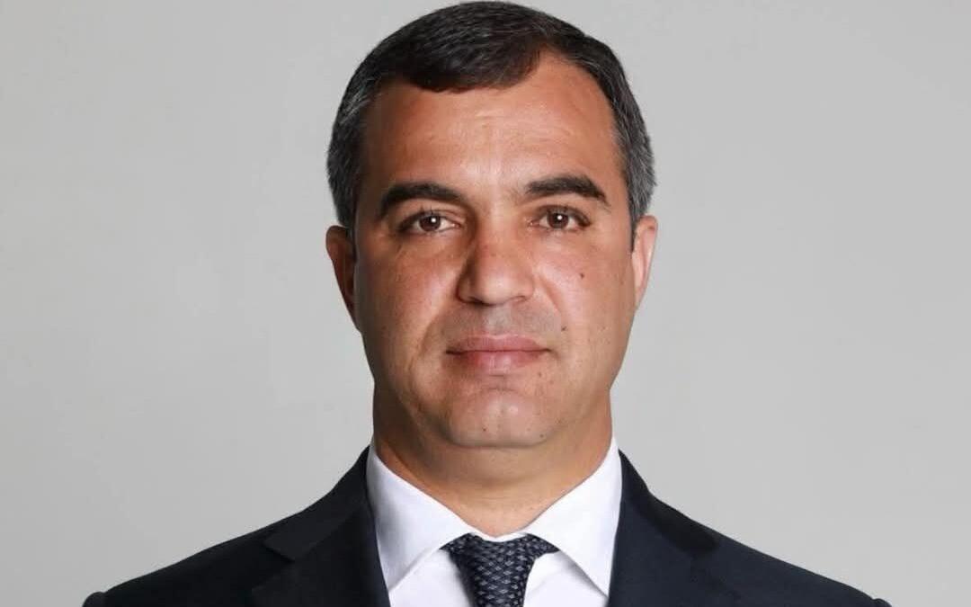 Opposition Mayor Executed by Masked Gunmen
