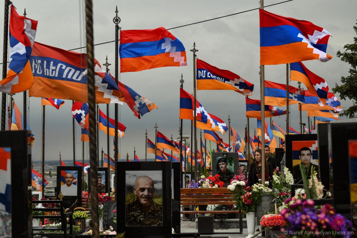 Եռաբլուր․ Արցախի վրայ յարձակումից երկու տարի անց (լուսանկարներ)