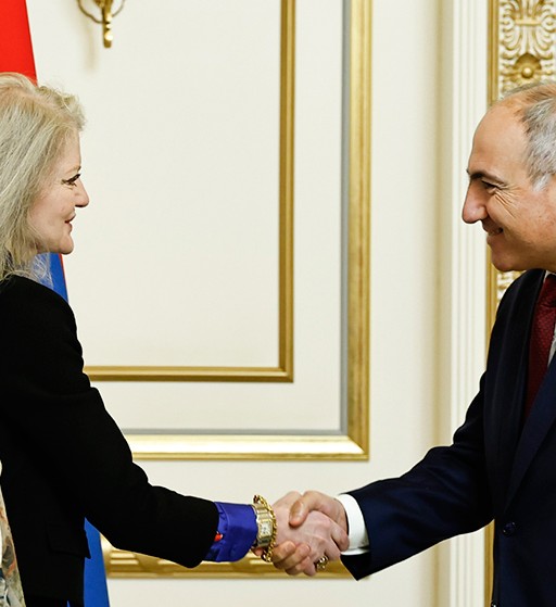 Էլիսոն Հուքեր. Թրամփի ուղին նշանակալի օգուտ կը բերի ամերիկացի եւ հայ ժողովուրդներին