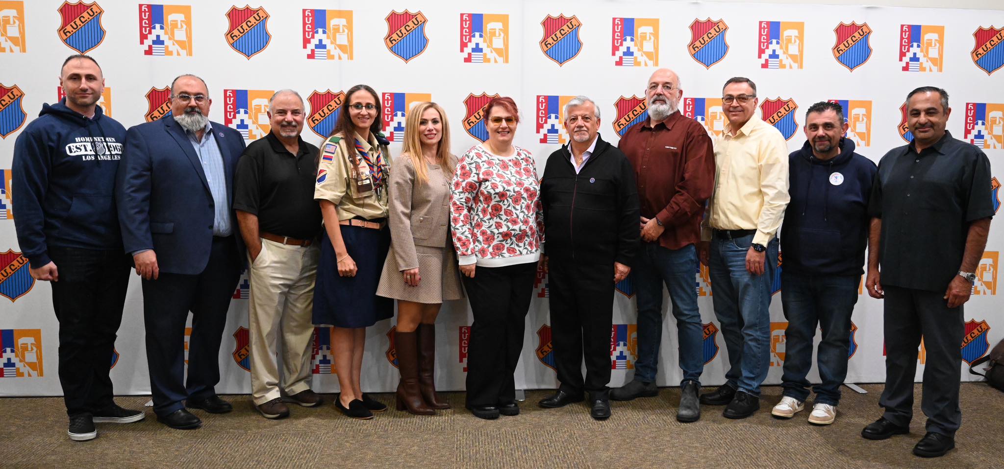 Ընտրուեց Հ.Մ.Ը.Մ.-ի Արեւմտեան Միացեալ Նահանգների շրջանային վարչութեան նոր կազմը