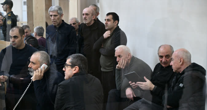 Բաքւում պահուող ռազմաքաղաքական ղեկավարութեանը սպառնում է 16 տարուց մինչեւ ցմահ ազատազրկում: Իսկ Երեւանում…