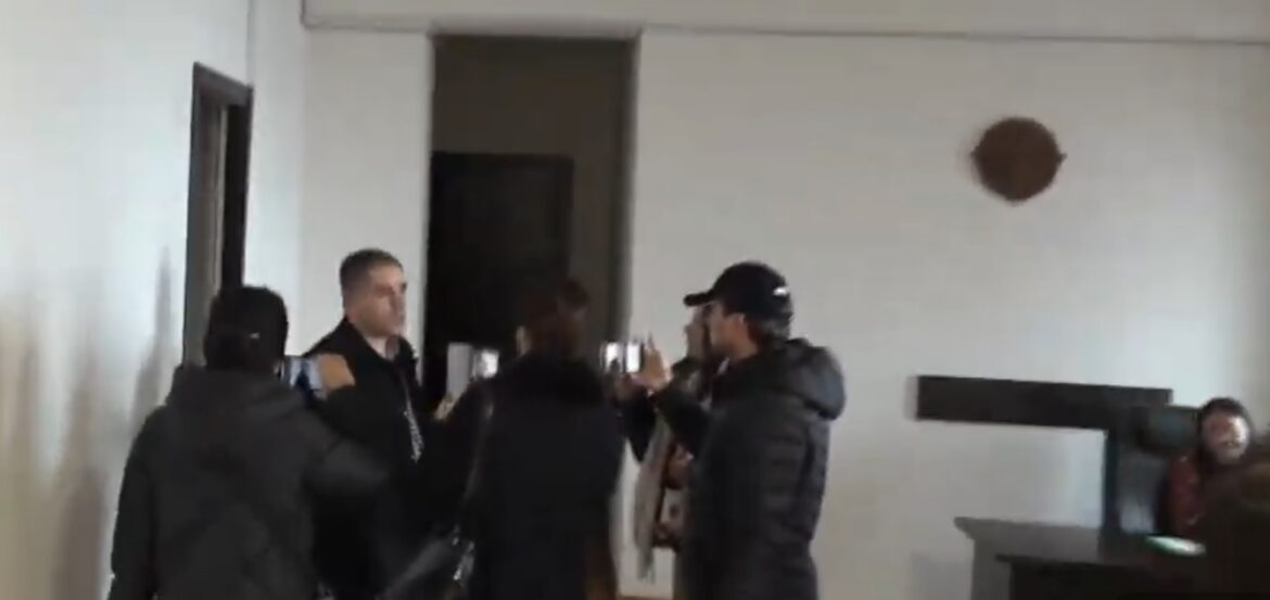 Երեւանի իշխանութիւն՝ Բաքուի խանի մանդատով․․․