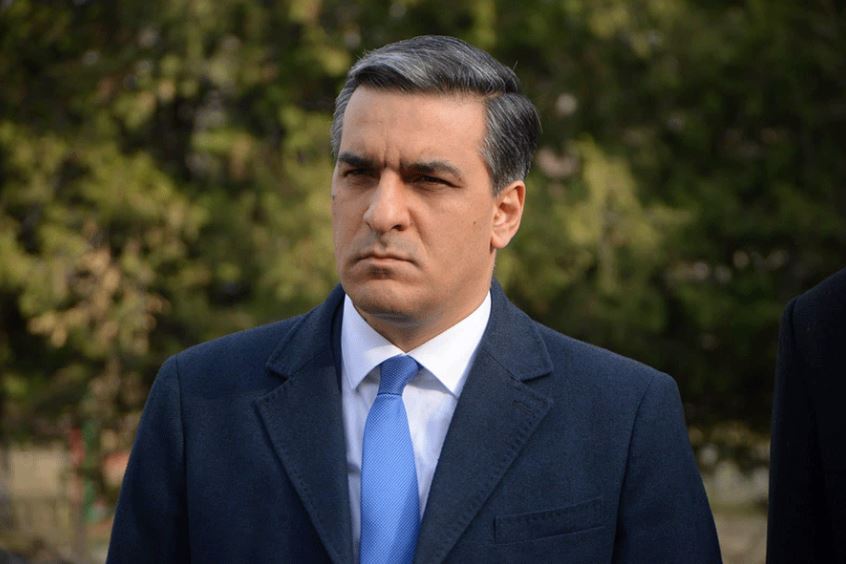 Tatoyan’s “Wings of Unity” Neither Has Wings Nor Unity