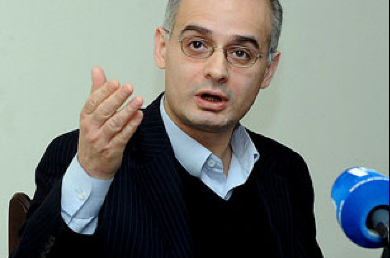 Լեւոն Զուրաբեանը՝ ՀԱԿ-ի վարչապետի թեկնածու