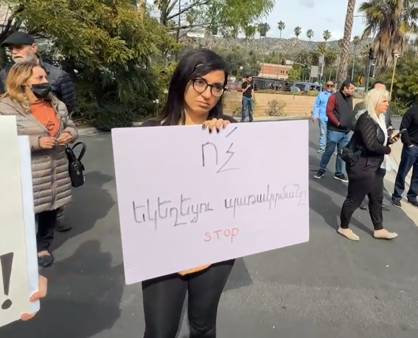 Ֆրանսիայից մինչեւ Արգենտինա և ԱՄՆ Կալիֆորնիա՝ ի պաշտպանութիւն Հայ Առաքելական Սուրբ Եկեղեցու