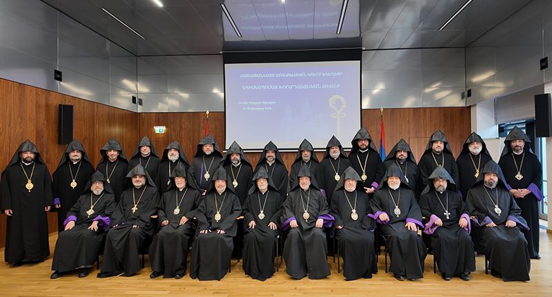 25 Bishops Back Karekin II, Condemn Government Crackdown on Armenian Church