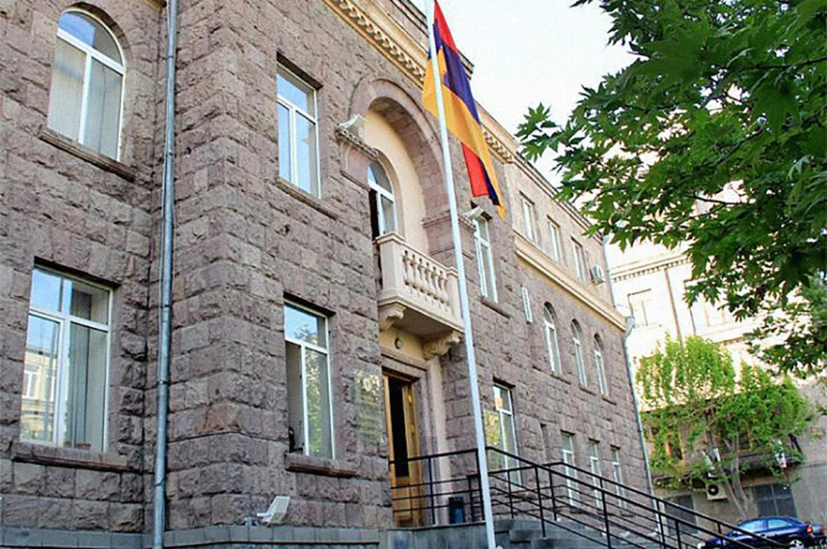 CEC Clarifies Minority List Rules