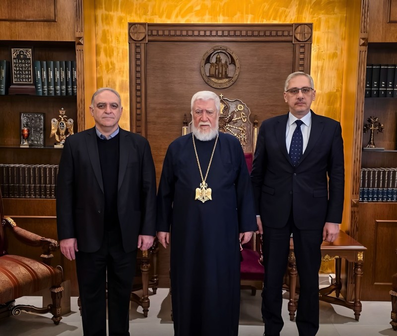 Արամ Ա. Կաթողիկոս ընդունեց Հ.Յ.Դ. Արցախի եւ Լիբանանի Կեդրոնական կոմիտեներու ներկայացուցիչները