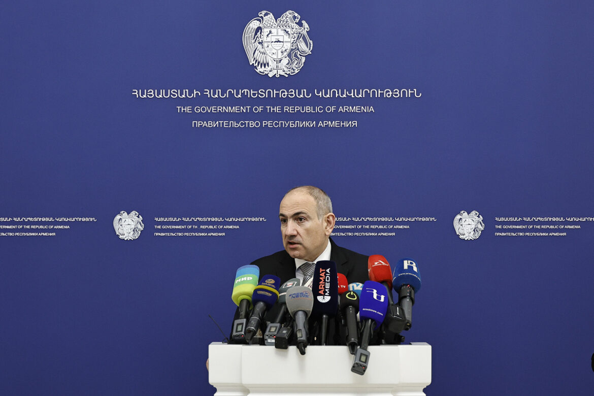 Pashinyan Defends Government Response to Iran War Amid Opposition Criticism