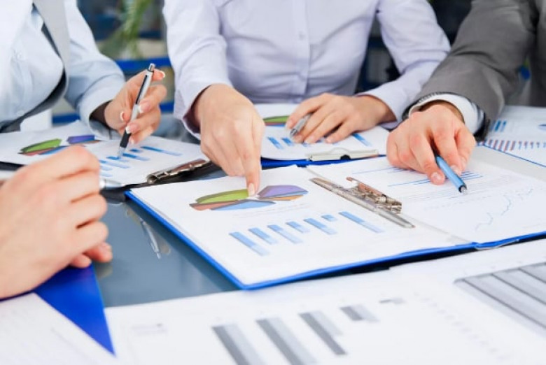 Փաշինեանի քարոզչութեամբ զբաղուած արեւմտեան կազմակերպութիւնը ստիպուած է «թուեր կրակել». «Փաստ».