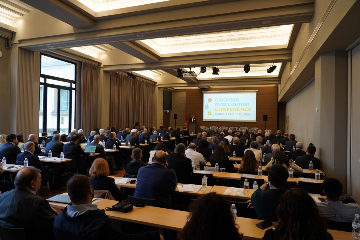 Սփիւռքի Զօրաշարժի Խորհրդաժողով` Փարիզի մէջ