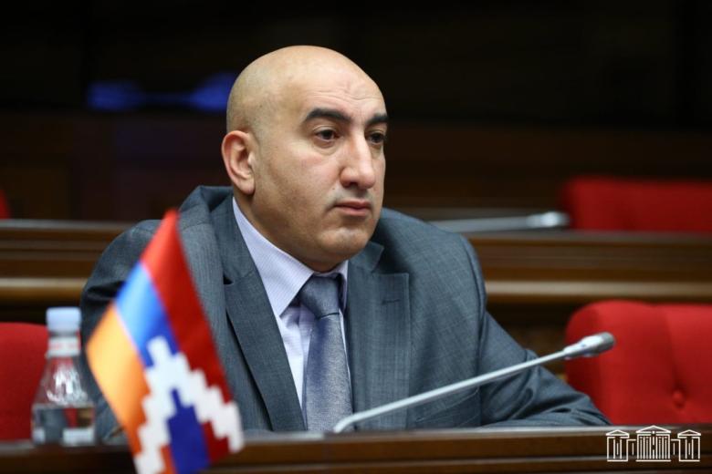 Պետութիւնը չի կարող կառուցուել վախի, ընտրովի օրէնքի եւ քաղաքական հաշուեյարդարի վրայ. Մհեր Մելքոնեան