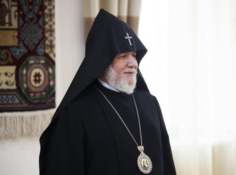 Այսօր մեր ժողովուրդը կանգնած է արտաքին եւ ներքին մարտահրաւէրների առջեւ. Ամենայն Հայոց Կաթողիկոսի ուղերձը Սփիւռքի զօրաշարժին նուիրուած խորհրդաժողովին