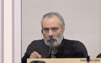 Դաւիթ Բաբայեան բանտէն կ՛ահազանգէ իր իրաւունքներու կոպիտ խախտման մասին