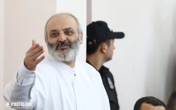 Բագրատ Սրբազանի խափանման միջոցը փոխուեցաւ տնային կալանքի