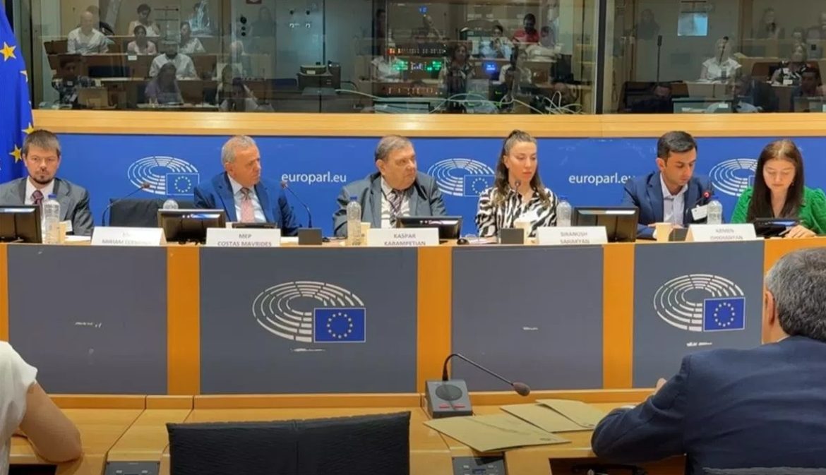 Արմեն Իշխանեան․ «Բաքուի վրայ անհրաժեշտ ճնշում չի գործադրւում»