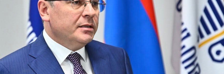 Հայաստանի ապագան մէկ կուսակցութեան գաղափարական սեփականութիւնը չէ Հայաստանի ապագան մէկ կուսակցութեան գաղափարական սեփականութիւնը չէ