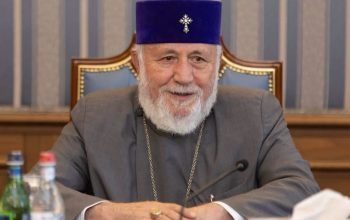 Երրորդ դատաւորն է հրաժարւում Վեհափառի գործից