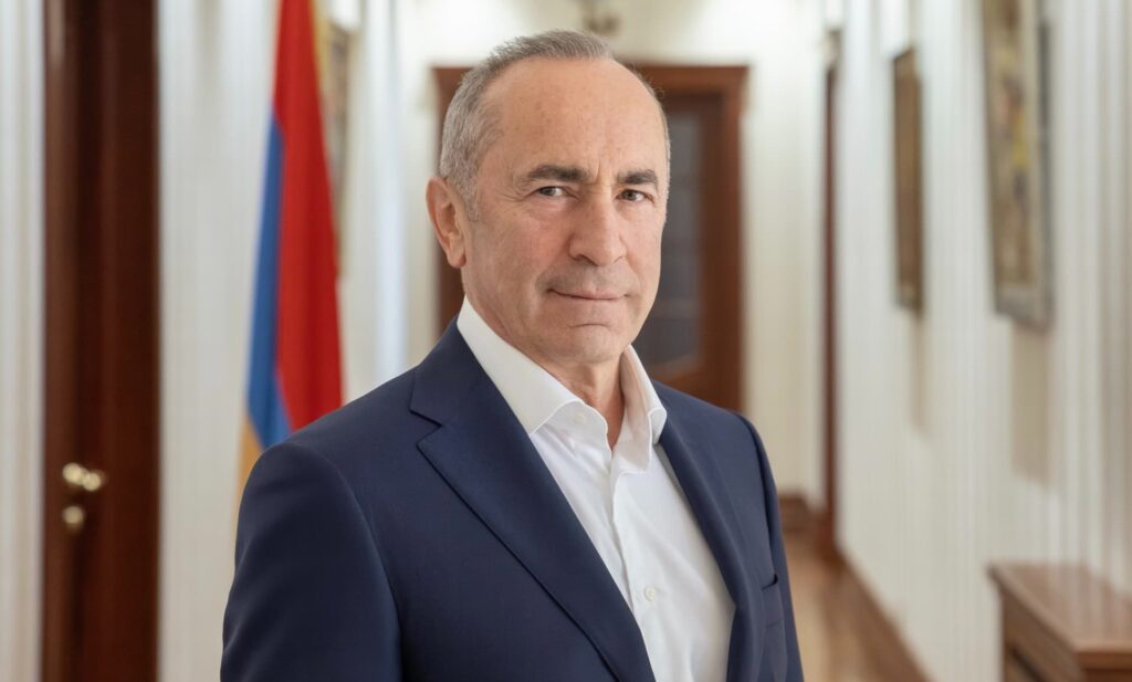 Սեպտեմբերի 21-ի կապակցութեամբ ՀՀ երկրորդ նախագահ Ռոբերտ Քոչարեանի ուղերձը