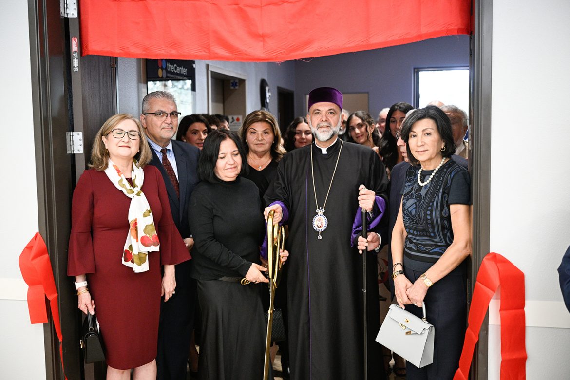 «Սթիւ Արթինեան» սրահի բացում՝ Հ.Յ.Դ. Հոլիվուտի «Գարեգին Նժդեհ» ակումբի մէջ